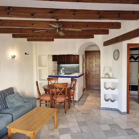 Dos Playa Apartment *